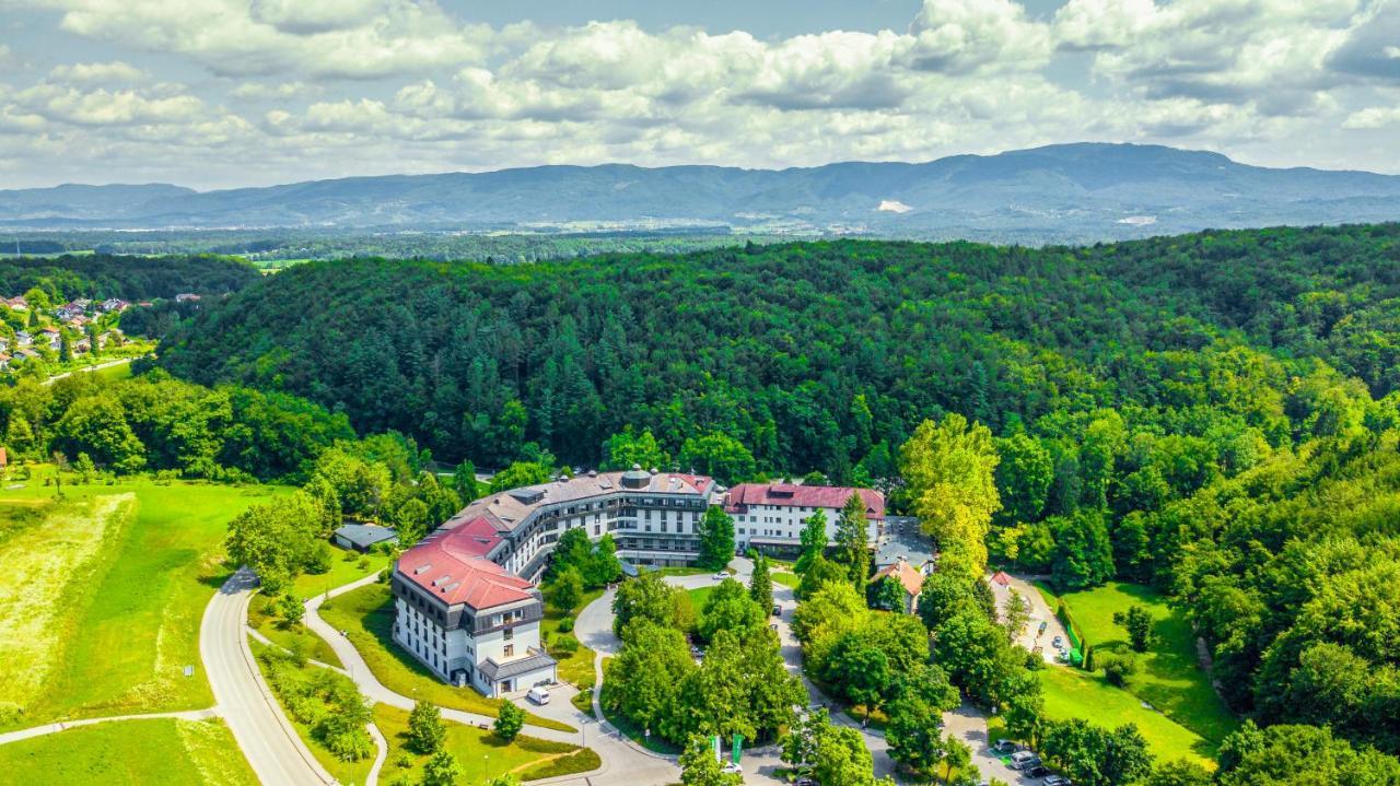 Hotel Smarjeta - Terme Krka 스마예스케토플리체 외부 사진